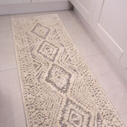 Kukoon Grey Cream Diamond Geometric Loop & Tufted Shaggy Rug in Mid Grey - Size: 120 cm x 170 cm - thumbnail 5