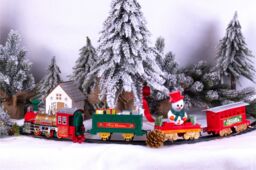 Netagon Battery Operated Christmas Train Set in Red - thumbnail 4