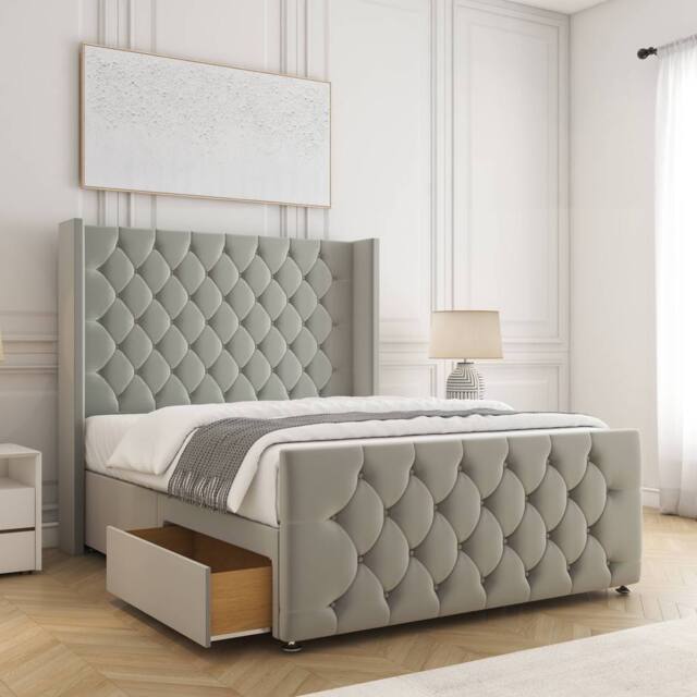 "BSSPOKE Florida Divan Bed Velvet 54""Headboard & 20""Footboard 2Drawers Mattress in Silver - Size: Small Double" - image 1