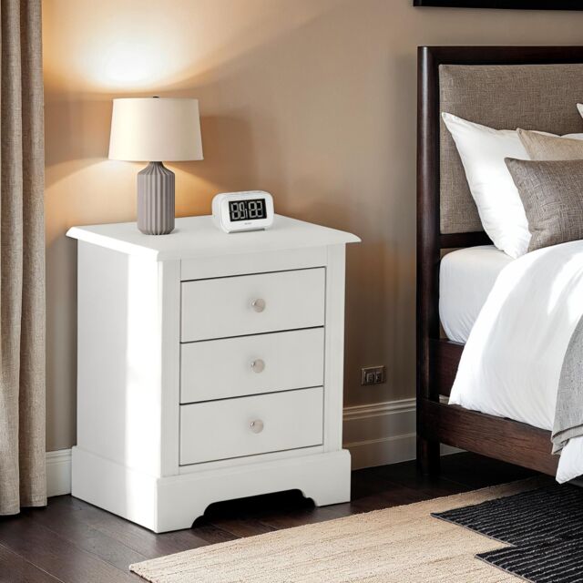 Seconique Stratford 3 Drawer Bedside in White - image 1