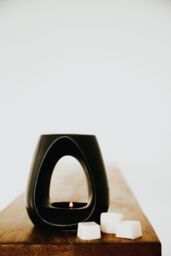 Imvelo Candle Co Burner Gift Box (Sandalwood + Black Pepper) - thumbnail 2
