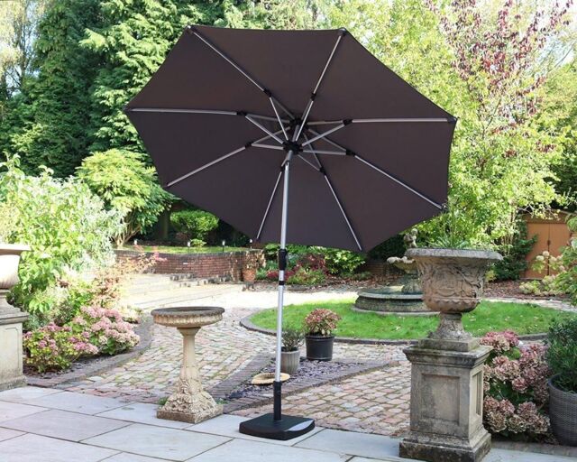 Royalcraft 2.7m Crank & Tilt LED Strip Parasol (38mm Pole, 8 Ribs) in Grey - image 1