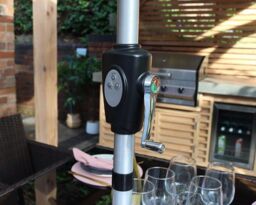 Royalcraft 2.7m Crank & Tilt LED Strip Parasol (38mm Pole, 8 Ribs) in Grey - thumbnail 4