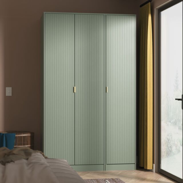 Ready Assembled 2 U Washington 3 Door Wardrobe (Ready Assembled) in Pale Green