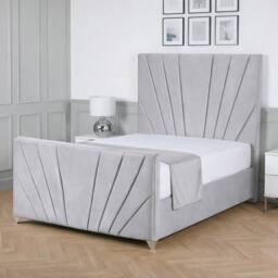 Living Comfort Bedz Lumina Plush Velvet Upholstered Bed Slatted Base with 48Inch Headboard in Silver - Size: Single