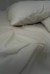The Lyndon Company Luxury 200 Thread Count 100% Cotton Fitted Sheets in Taupe - Size: King Fitted - thumbnail 2