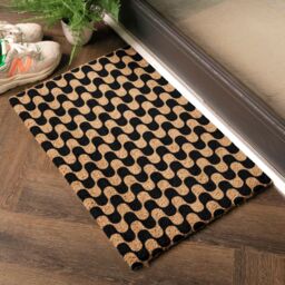 Artsy Mats Arty Wavey Lines Pattern Doormat in Black - Size: 40 cm x 60 cm - thumbnail 3
