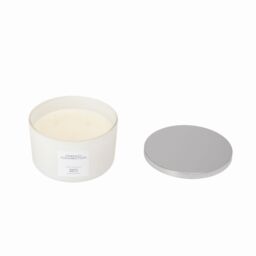French Connection Winter Vanilla Scented Candle Luxury Gift in White - Size: Large - thumbnail 2