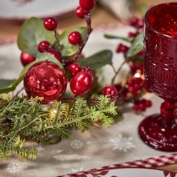 Dibor Berries & Baubles Pre-Lit Table Decor Christmas Garland 150cm in Green - Size: Large - thumbnail 3