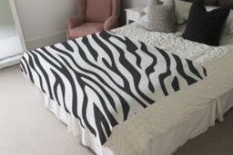 Benjamin Tate Design Print Of Zebra Stripes Blanket in Natural - Size: 120 cm x 150 cm - thumbnail 3