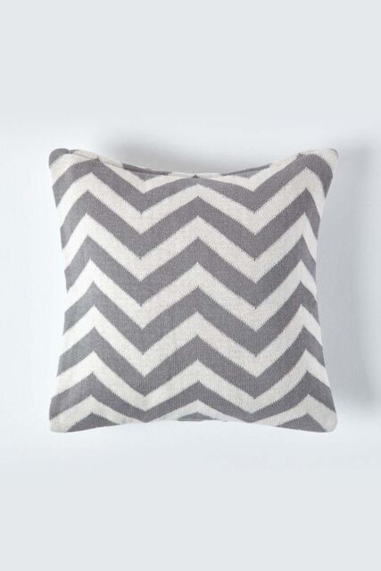 Homescapes Geometric Cotton Knitted Cushion Cover in Grey - Size: 45 cm x 45 cm - image 1