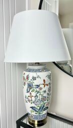 Downton Interiors Red Floral Ceramic Table Lamp with Plain Shade - Size: Large - thumbnail 1