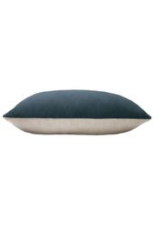Furn Contra Soft Velvet Contrast Coloured Reverse Cushion in Dark Blue - Size: 40 cm x 60 cm - thumbnail 3