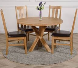 Thats Furniture Oregon Round Oak Dining Table & 4 Princeton Chairs in Brown