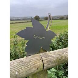 Poppyforge Falling Leaves - Bare Metal/Ready to Rust - W20 x H25 cm - Cymru in Grey - thumbnail 4
