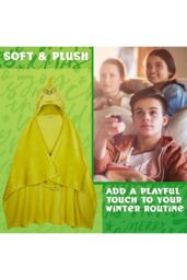 The Grinch Hooded Fleece Blanket in Yellow - thumbnail 5