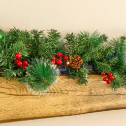 Marco Paul 9ft Luxury Pre Lit Christmas Garland with Warm White LED Lights in Green - Size: 270 cm x 35 cm - thumbnail 6