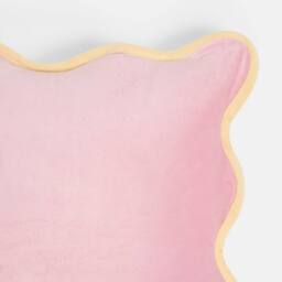 OHS 2 x Scallop Edge Matte Velvet Cushion Covers Home Décor in Baby Pink - Size: 45 cm x 45 cm - thumbnail 6
