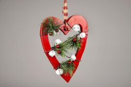 Shatchi Wooden Hanging Decoration Heart Shape Red 23X1.2X30 CM - thumbnail 3