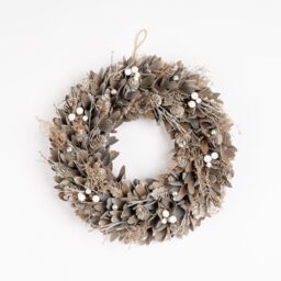 Scottish Everlastings Ltd 38cm Silver Grey Wood Shave Wreath - thumbnail 2