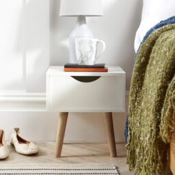 Home Source Bedside Cabinet 1 Drawer Bedroom Side Table for Storage Wooden Legs in White - thumbnail 3