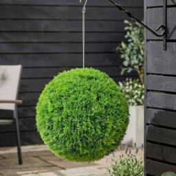 Garden Greatness Jardin Outdoor Artificial Grass Ball in Green - thumbnail 2
