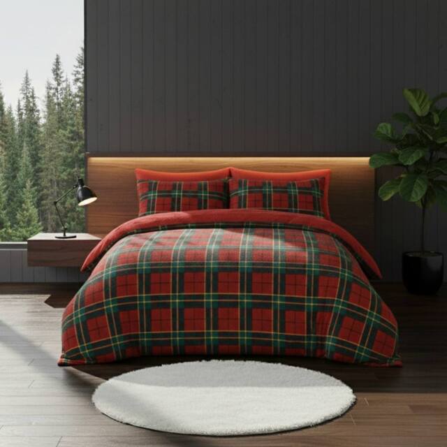 Snug City Ultra Soft Teddy Duvet Cover Tartan Check Reversible Fleece Bedding in Red - Size: Single - image 1