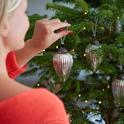 Paper High Set of 3 Silver Antique Effect Glass Teardrop Baubles - thumbnail 2