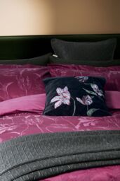 Ted Baker 'Tulips Jacquard' Cotton Velvet Cushion in Black - Size: 45 cm x 45 cm - thumbnail 2