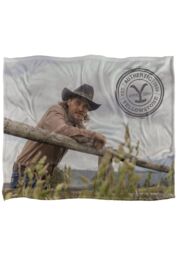 Yellowstone Kayce On The Fence Silky Touch Super Soft Throw Blanket 152 X 127 cm in White - thumbnail 1