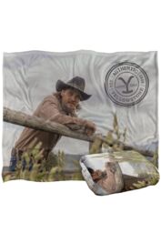 Yellowstone Kayce On The Fence Silky Touch Super Soft Throw Blanket 152 X 127 cm in White - thumbnail 2