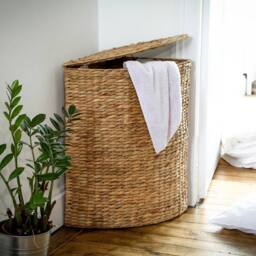 CALICOSY Corner Laundry Basket In Water Hyacinth - H66 Cm in Light Brown - thumbnail 3
