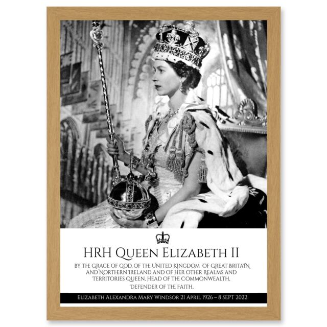 Artery8 HRH Queen Elizabeth II Coronation Portrait Commemorative Artwork Framed Wall Art Print A4 in Light Oak - image 1