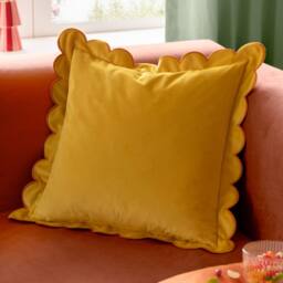 Furn Lil Scallop Velvet Cushion in Yellow - Size: 45 cm x 45 cm