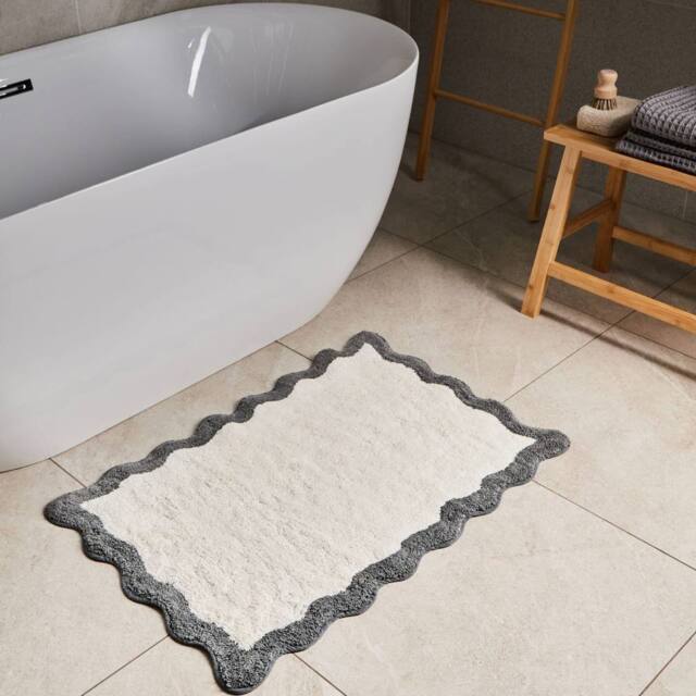 Wyld and Coco Cotton Bath Mat 60 x 90 cm Beige Grey Geometric Wavy Edge - Size: 1600mm x 900mm - image 1