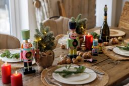 KitchenCraft The Nutcracker Collection Wooden Female Nutcracker in Black - thumbnail 4