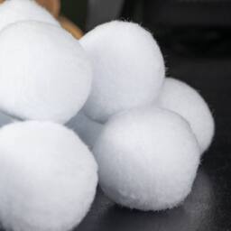 Samuel Alexander 6cm 12 Pack of White Fabric Christmas Faux Snowballs - thumbnail 5