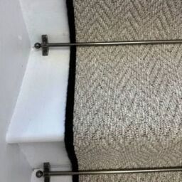 RainbowHome Andes Stair Runner With 100% Pure Wool Edge in Grey - Size: 15 cm x 20 cm - thumbnail 3