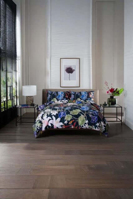 The Lyndon Company Floral Nightshade 200TC 100% Cotton Luxury Duvet Cover Set - Deyongs 1846 in Green - Size: King - image 1