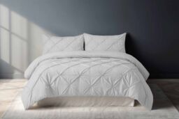 Snug City Pintuck Pinch Pleated Polycotton Duvet Cover & Pillowcase/s Set Bed Linen in Silver - Size: King - thumbnail 1