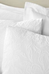Bianca 'Fleur Matelasse' Jacquard 200 Thread Count Cotton Duvet Cover Set in White - Size: Single - thumbnail 3