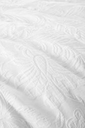 Bianca 'Fleur Matelasse' Jacquard 200 Thread Count Cotton Duvet Cover Set in White - Size: Single - thumbnail 4