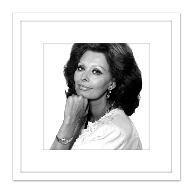 Artery8 Warren Portrait Actress Sophia Loren Photo 8X8 Inch Square Wooden Framed Wall Art Print Picture with Mount in White - image 1