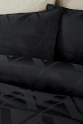 Nalu Nicole Scherzinger 'Kalama' Cotton Jacquard Duvet Cover in Black - Size: Double - thumbnail 3