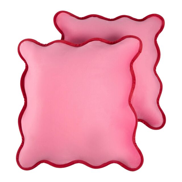 OHS 2 x Scallop Edge Matte Velvet Cushion Covers Home Décor in Pink - Size: 45 cm x 45 cm - image 1