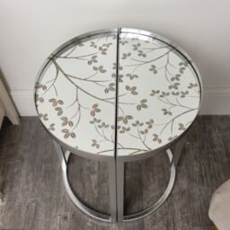 Silver Set Of 2 Semi Circle Printed Mirrored Side Table - thumbnail 3
