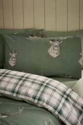 Catherine Lansfield 'Stag Check' Reversible Duvet Cover Set in Light Green - Size: Single - thumbnail 3