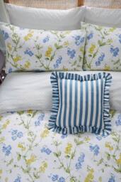 Helena Springfield 'Sweetpea' Cotton Duvet Cover Set in White - Size: Single - thumbnail 4