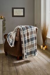 Deyongs Luxury Soft Cosy Warm Fleece Sherpa Large Throw Balwin Tartan Throw 140x180cm - 1846 - Size: 140 cm x 180 cm - thumbnail 1