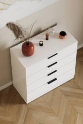 Home Discount Vida Designs Trega 4 Drawer Chest of Drawers Space Saving Bedroom in White - thumbnail 6